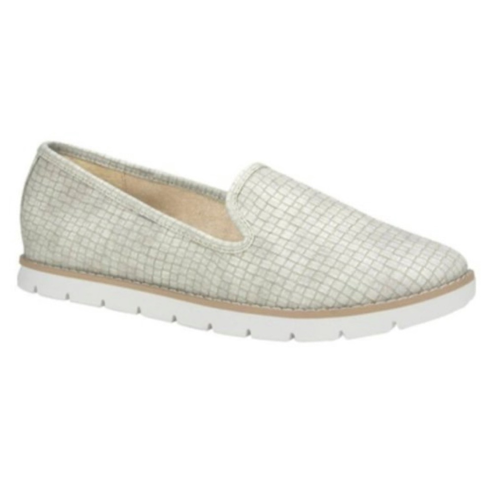 White Mountain Women's Textured Gray Loafers  No Box Great Condition!